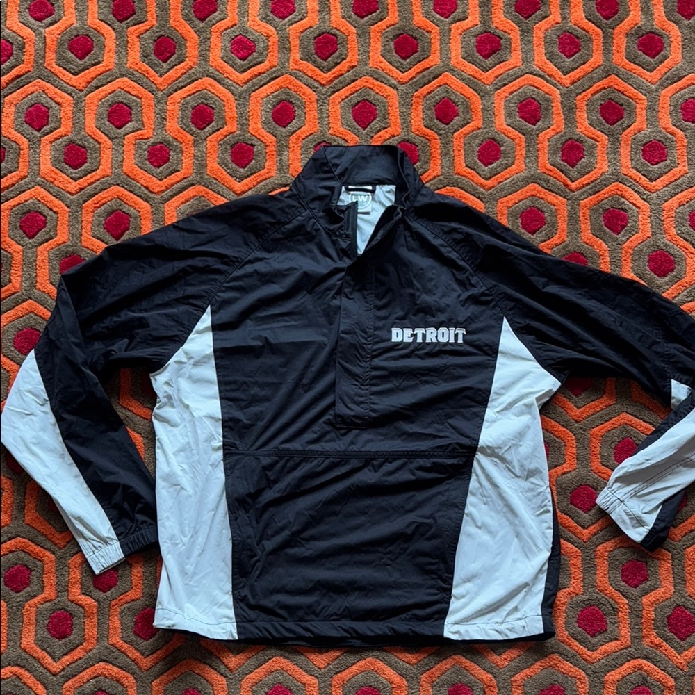 DETROIT Black and Gray Men's Jacket Men's Medium Made in Detroit Half-Zip Pullov